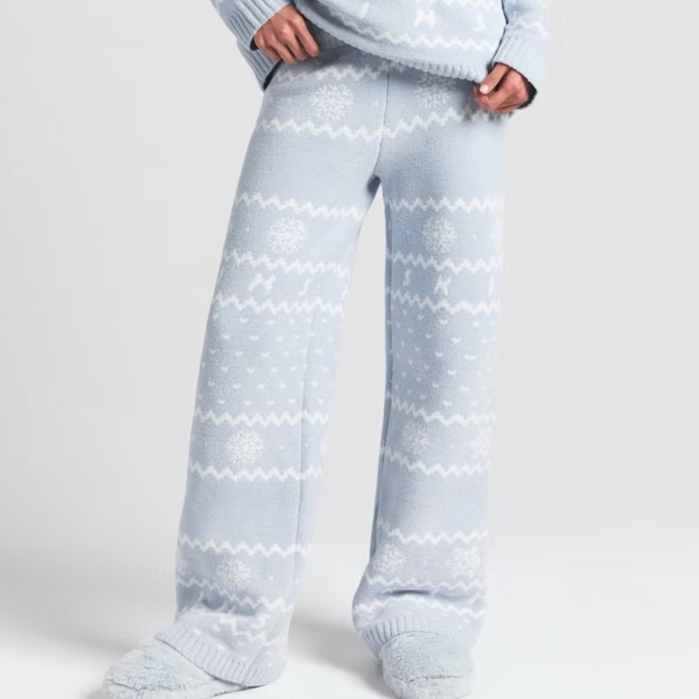 skims pants